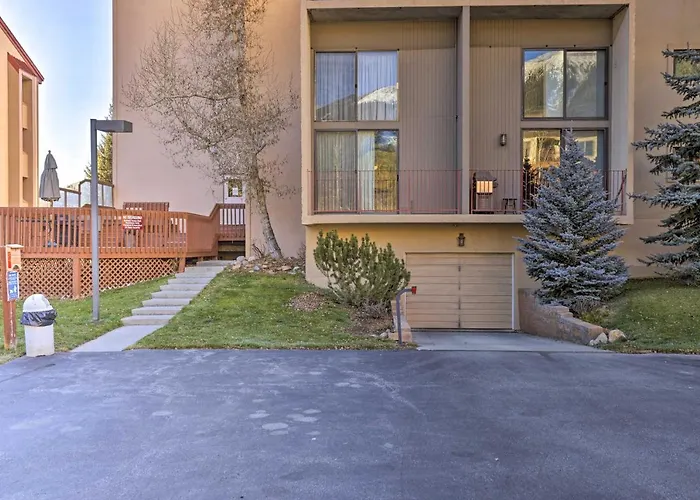 Holiday home Near Lift & Golf Course!